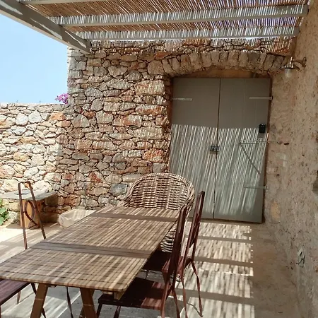 Oxalis Villa